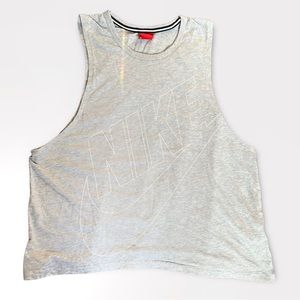 Nike Signal Muscle Tank Long Cut Out Tee
